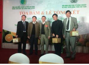 Cơ sở cá kho Trần Luận là đơn vị đầu tiên quảng bá món cá kho làng Vũ Đại Cơ sở cá kho Trần Luận là đơn vị đầu tiên quảng bá món cá kho làng Vũ Đại