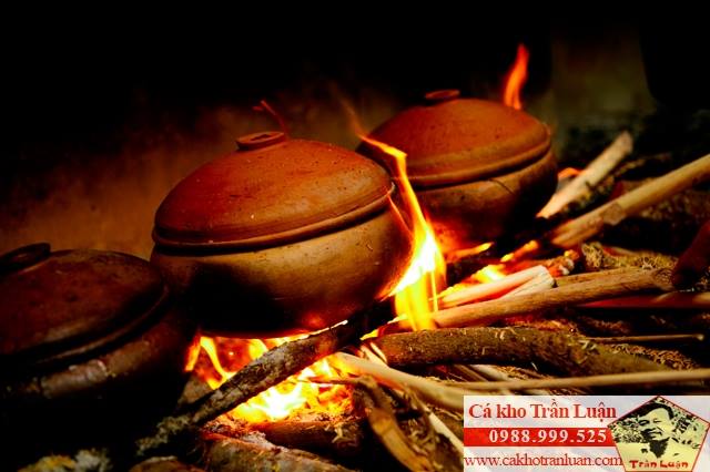 Thương hiệu Trần Luận - Cơ sở cá kho làng Vũ Đại kho nhiều cá nhất năm 2023 Thương hiệu Trần Luận - Cơ sở cá kho làng Vũ Đại kho nhiều cá nhất năm 2023